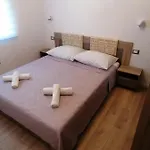 Апартаменты Jakov