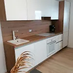 Jakov Апартаменты Макарска
