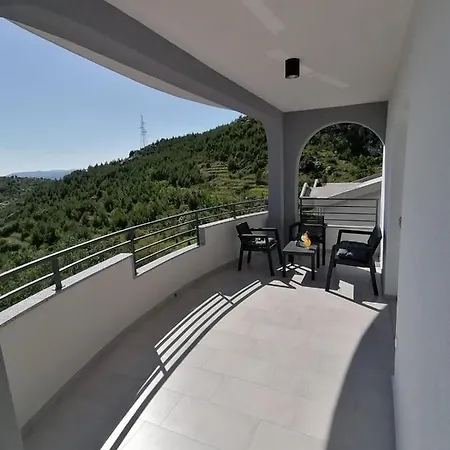 Lejlighed Jakov Makarska