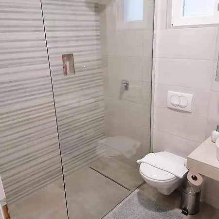 Apartment Jakov *