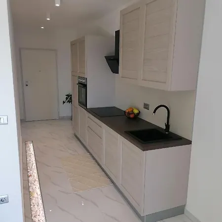 Jakov Apartment *