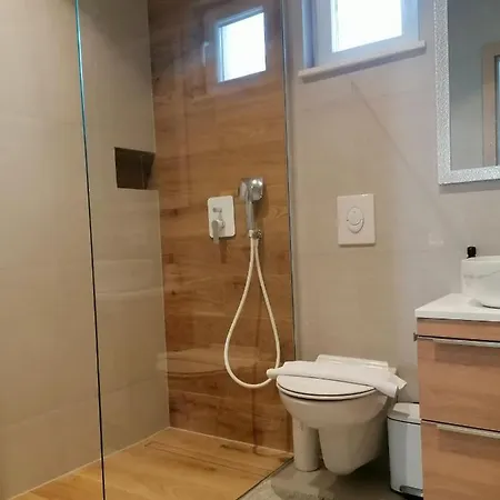 Jakov Apartment Makarska