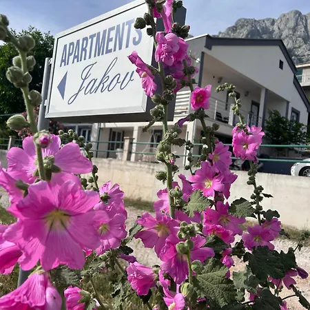 Jakov Apartment Makarska