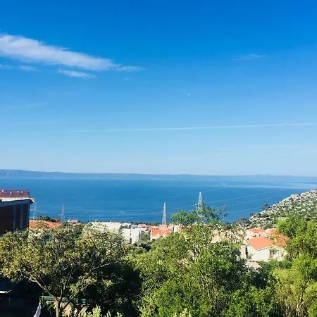 Jakov Apartamento