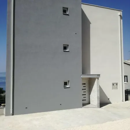 Jakov Apartment *