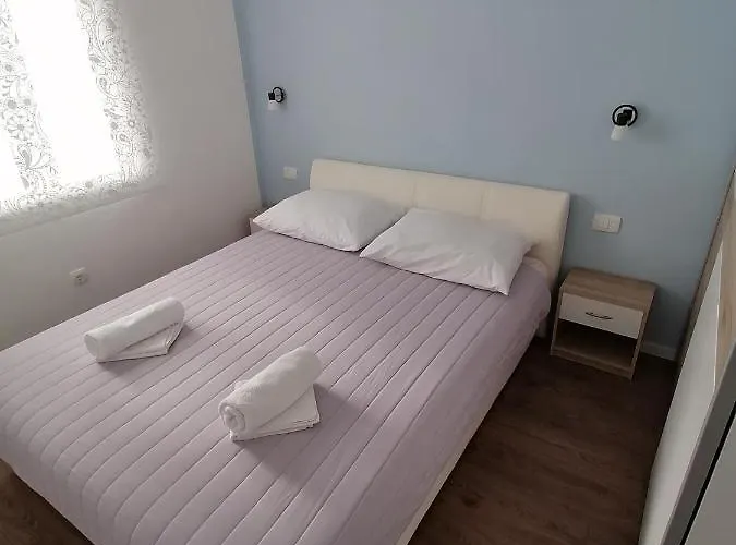 Daire Jakov Makarska