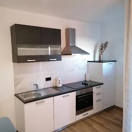 Jakov Apartament *